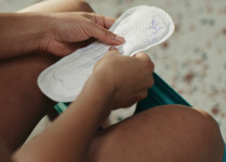 Incontinência urinária feminina: como escolher a proteção adequada