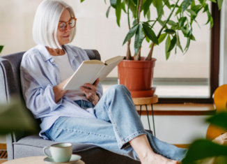 Não haverá violinos, mas também não haverá dramas: bem-vinda à solidão que se escolhe e se desfruta (sem ficar fechada em casa)