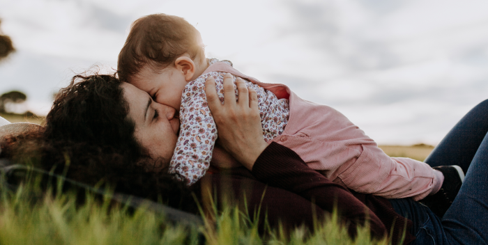 Vida social depois de ser mãe: dicas para não se transformar na Lady Pijama